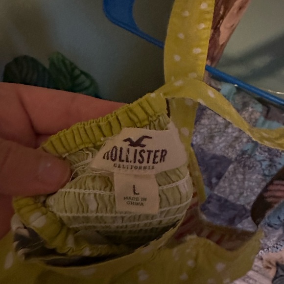 Hollister Corset - Picture 2 of 3